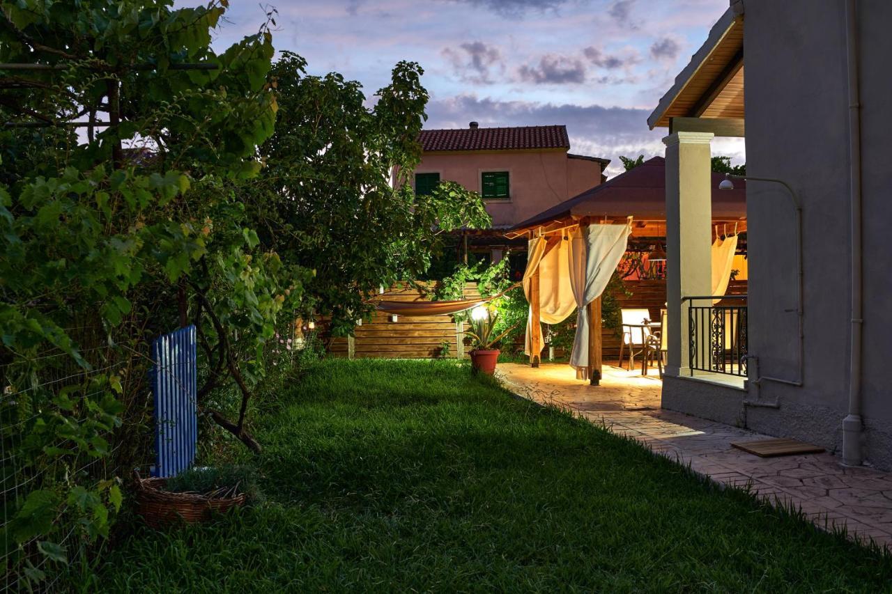 Villa Doreta Roda  Extérieur photo